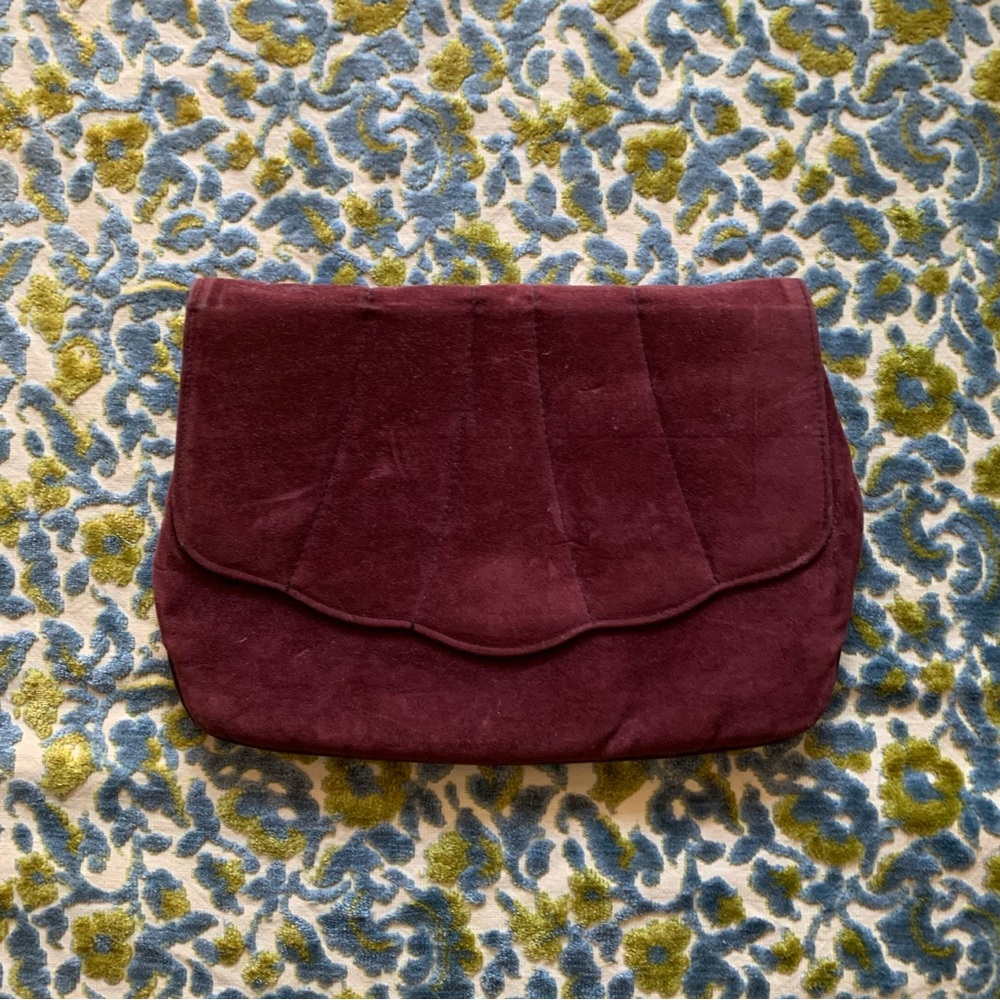 🌺 2/$25, 3/$35 Vintage | Red wine clutch handbag purse | Made in Canada Calego